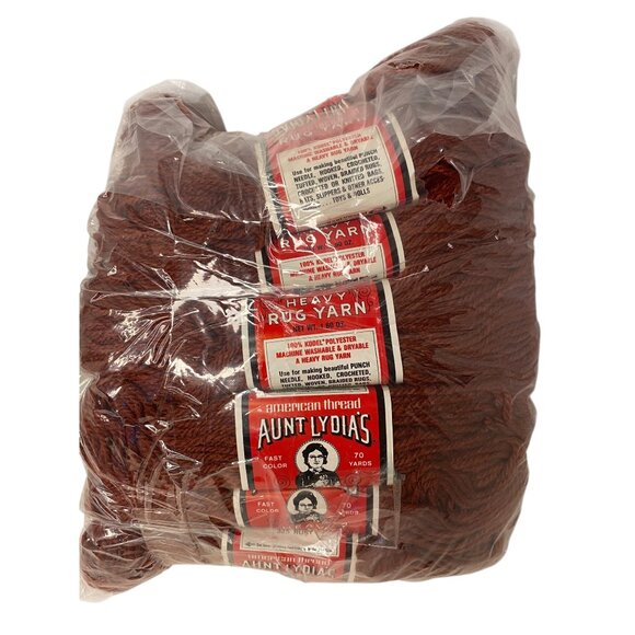 Aunt Lydias Heavy Rug Yarn 13 Skeins 910 Yards Fast Color Polyester Rust Red - Picture 1 of 7
